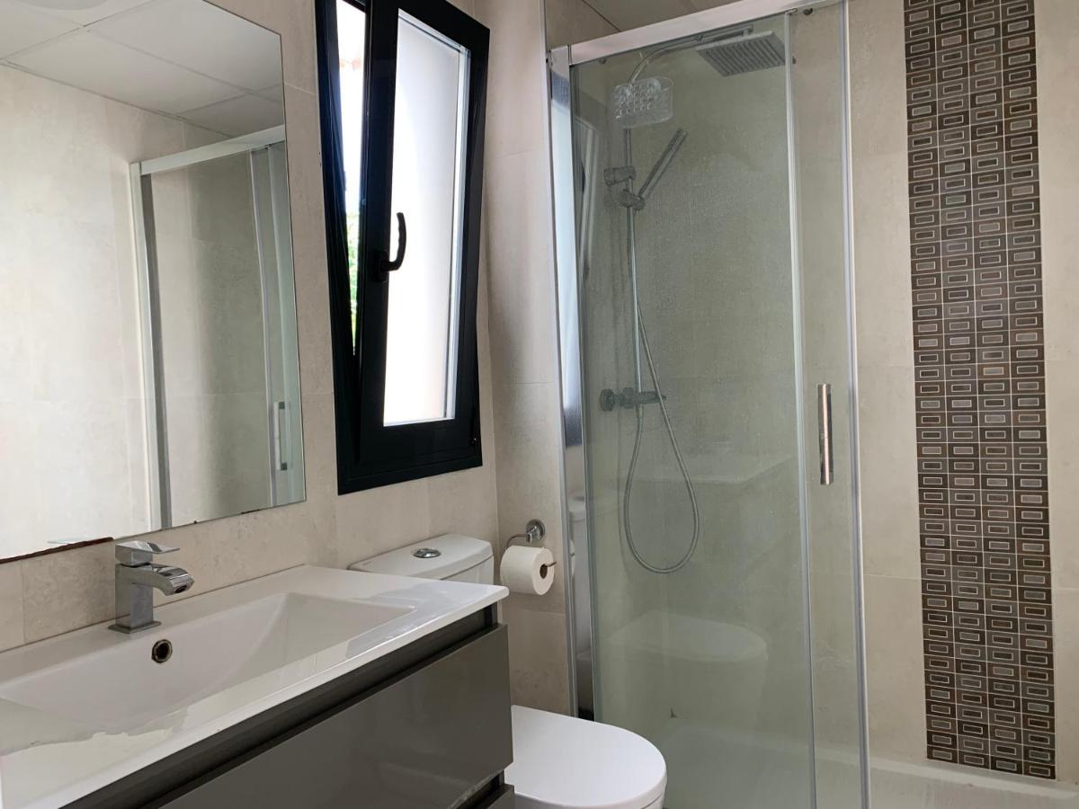 Punta Prima Villa 3 Bedrooms And Solarium Sea View Torrevieja Eksteriør billede