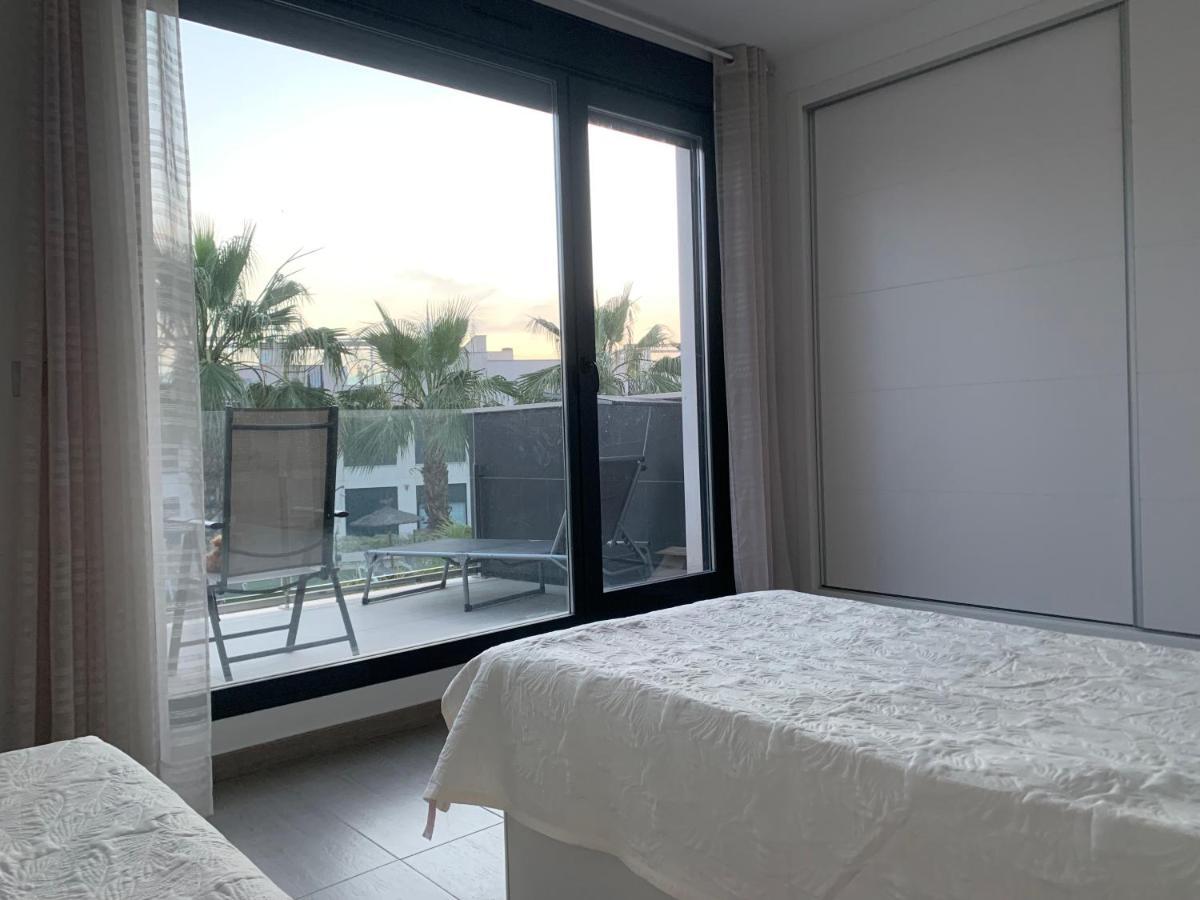 Punta Prima Villa 3 Bedrooms And Solarium Sea View Torrevieja Eksteriør billede