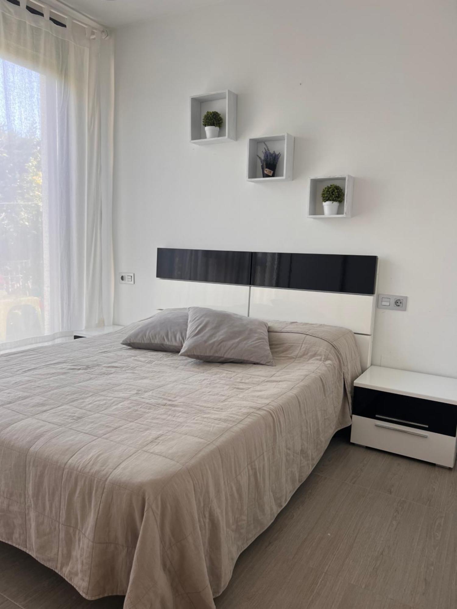 Punta Prima Villa 3 Bedrooms And Solarium Sea View Torrevieja Eksteriør billede
